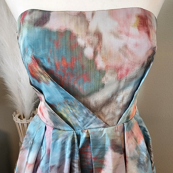Gorgeous ABS Allen Schwartz Strapless Watercolor Dress - Picture 4 of 12
